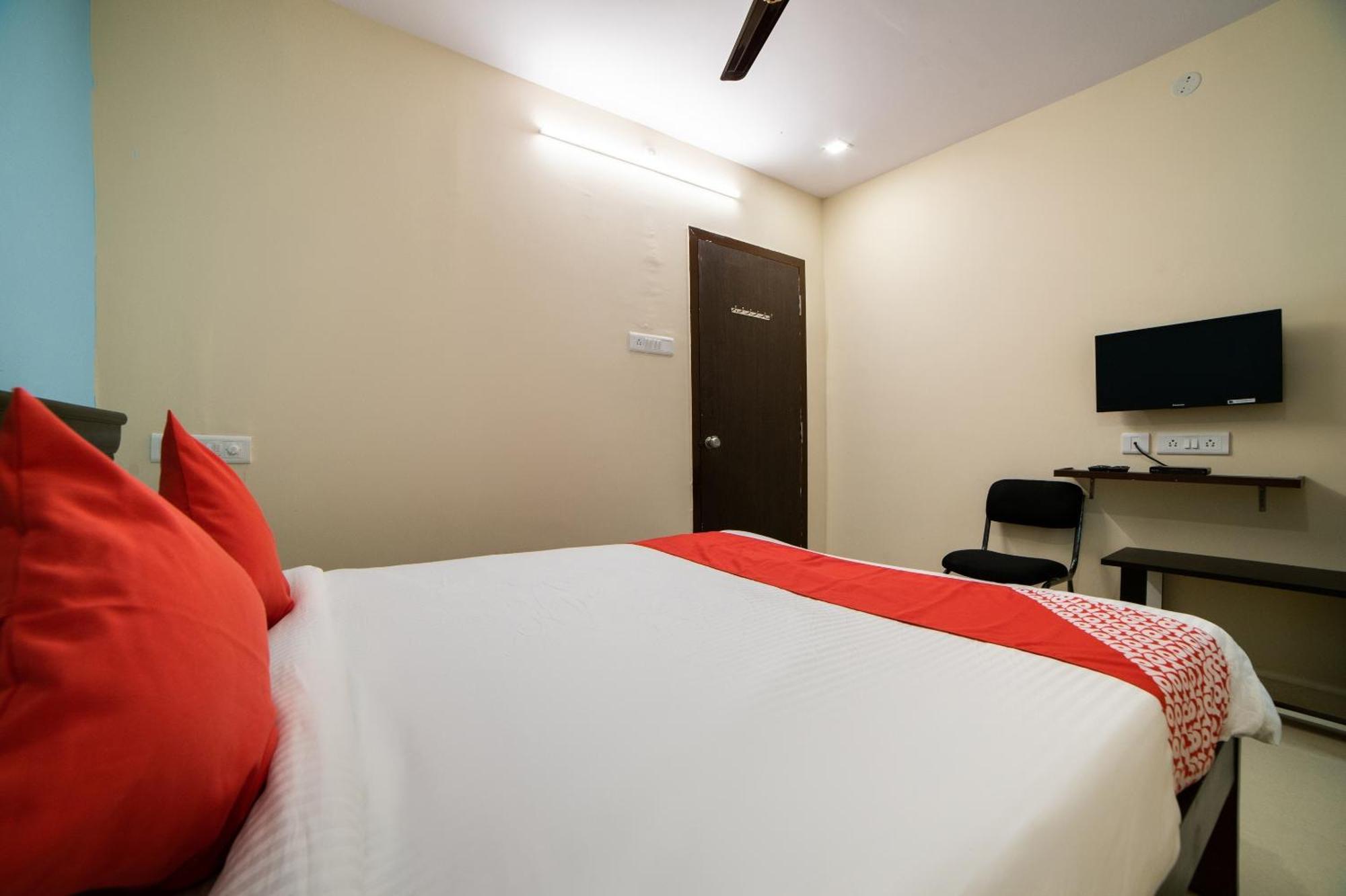 Sururnagar Super Hotel O White Ridge מראה חיצוני תמונה